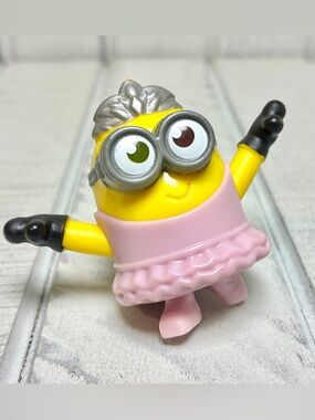 Despicable Me Minion Ballerina Figurine 2” McD’s Happy Meal Toy 2019 Collectible